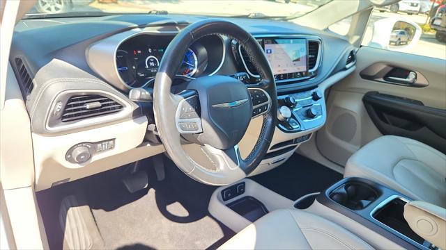 used 2021 Chrysler Pacifica Hybrid car, priced at $19,991
