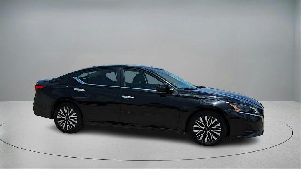 used 2023 Nissan Altima car, priced at $19,991