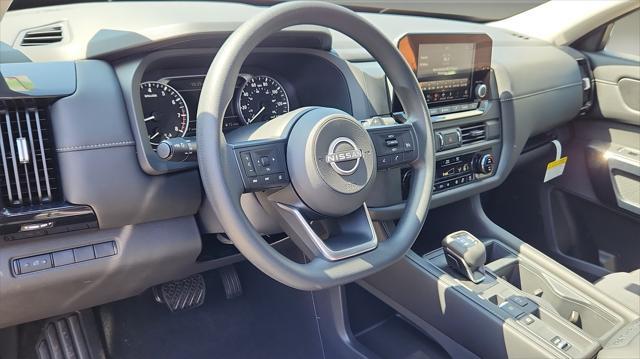 new 2025 Nissan Pathfinder car, priced at $35,829