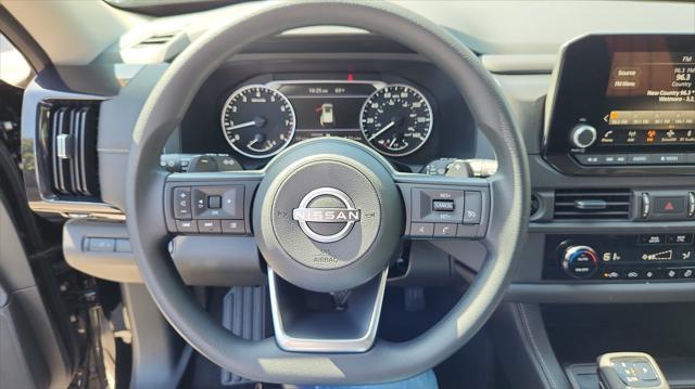 new 2025 Nissan Pathfinder car, priced at $35,829