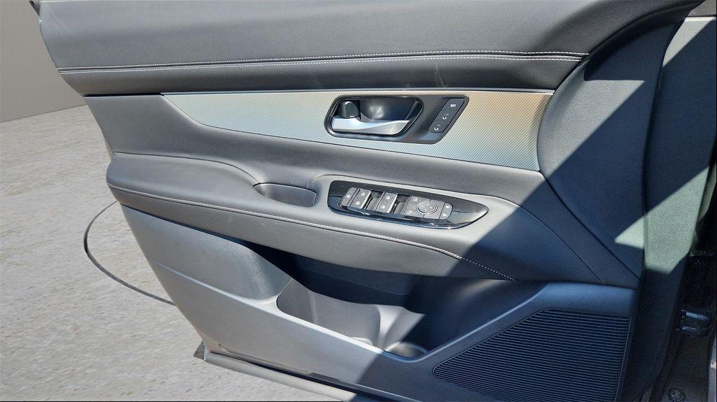 new 2025 Nissan Murano car, priced at $46,027