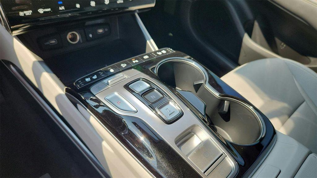 used 2024 Hyundai TUCSON Hybrid car, priced at $31,116