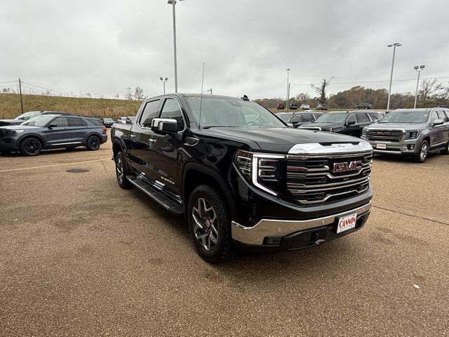 new 2025 GMC Sierra 1500 car, priced at $69,990