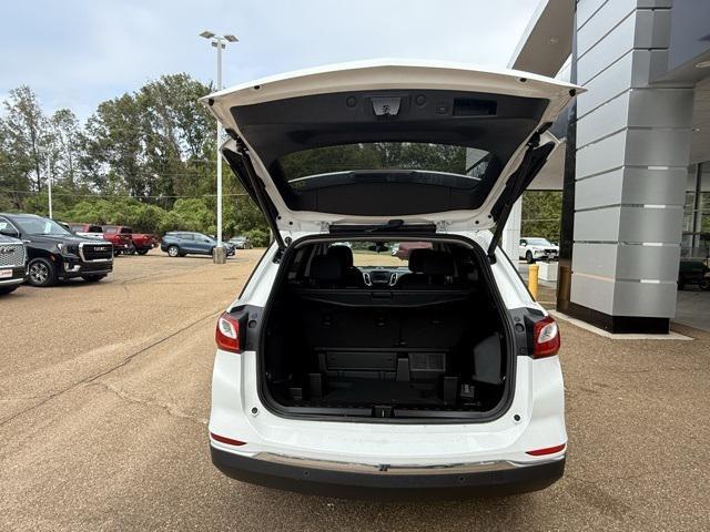 used 2021 Chevrolet Equinox car, priced at $18,112