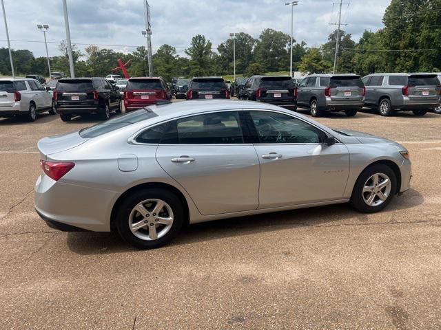 used 2022 Chevrolet Malibu car, priced at $19,752