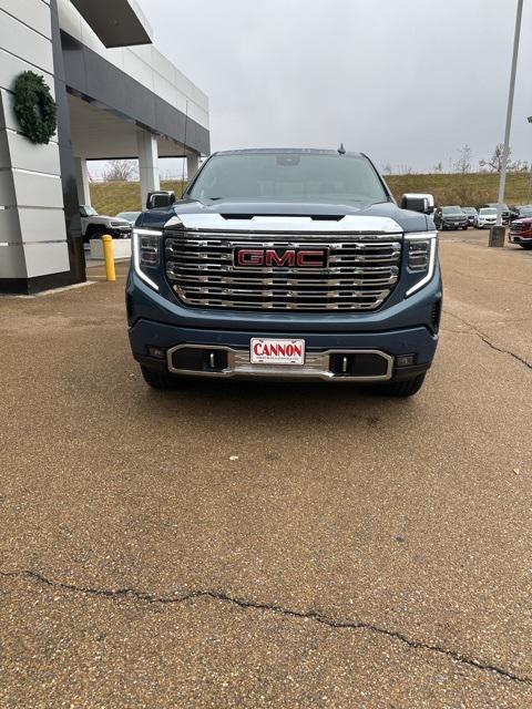 new 2025 GMC Sierra 1500 car, priced at $77,945