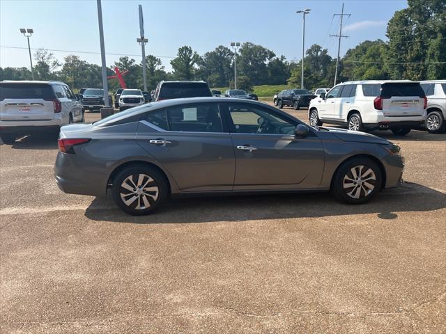 used 2022 Nissan Altima car, priced at $19,305