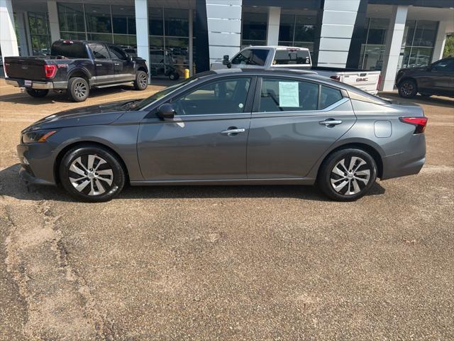 used 2022 Nissan Altima car, priced at $19,305