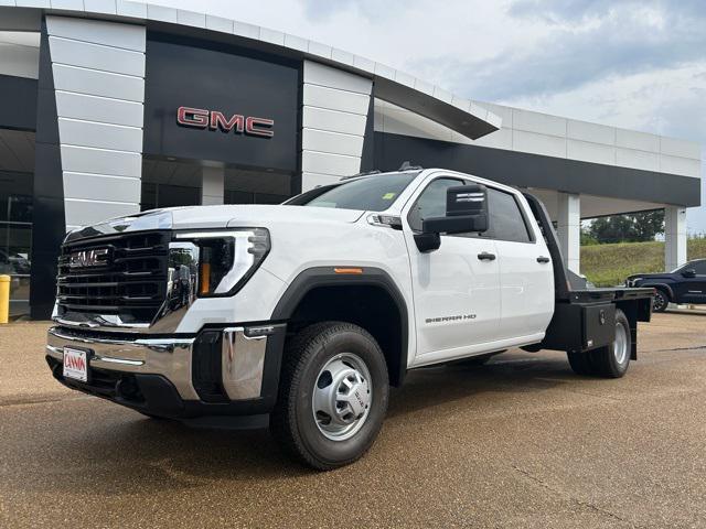 new 2024 GMC Sierra 3500 car, priced at $65,758