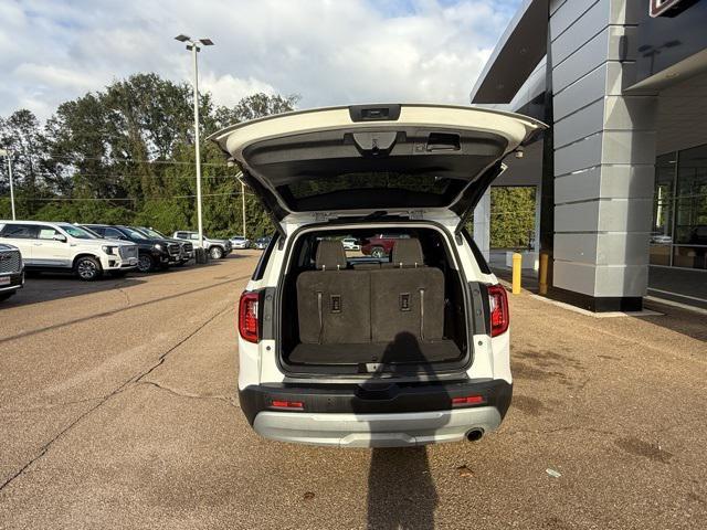 used 2021 GMC Acadia car, priced at $20,934