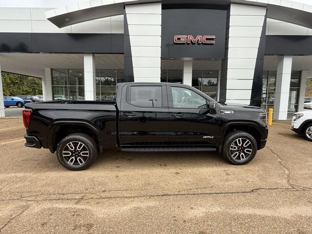 new 2025 GMC Sierra 1500 car, priced at $73,320