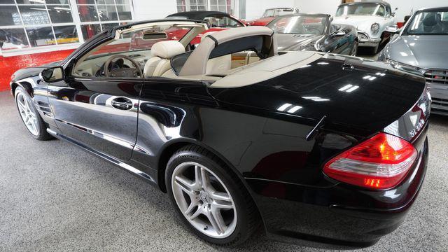 used 2007 Mercedes-Benz SL-Class car, priced at $12,275