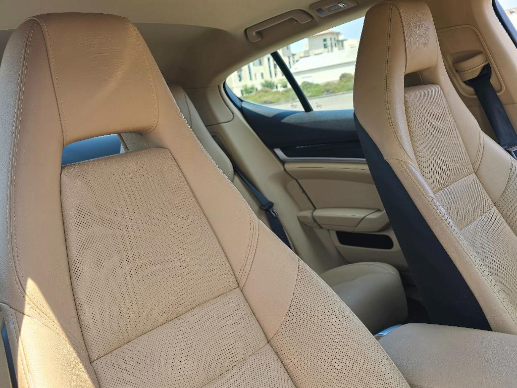used 2013 Porsche Panamera car, priced at $21,995