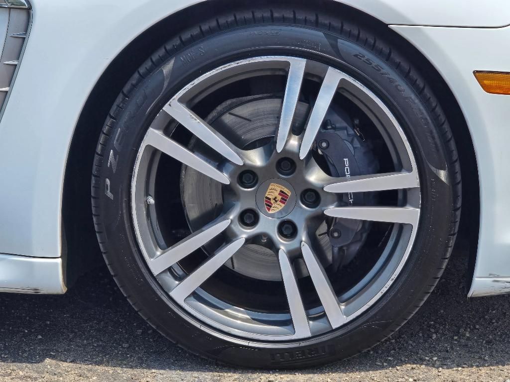 used 2013 Porsche Panamera car, priced at $21,995