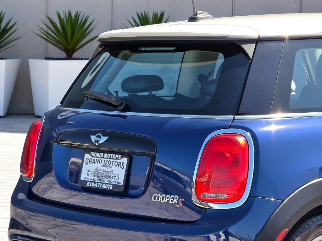 used 2016 MINI Hardtop car, priced at $10,995