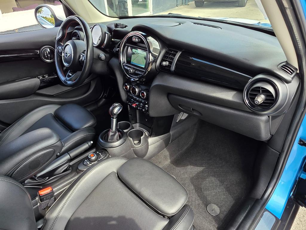 used 2019 MINI Hardtop car, priced at $16,850