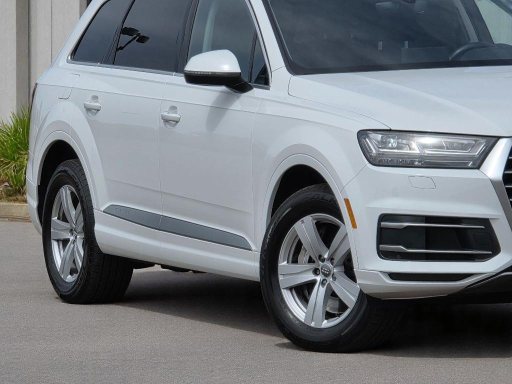 used 2018 Audi Q7 car, priced at $20,820