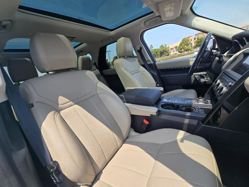 used 2019 Land Rover Discovery car, priced at $18,663