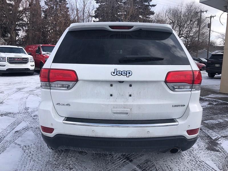 used 2015 Jeep Grand Cherokee car, priced at $16,699