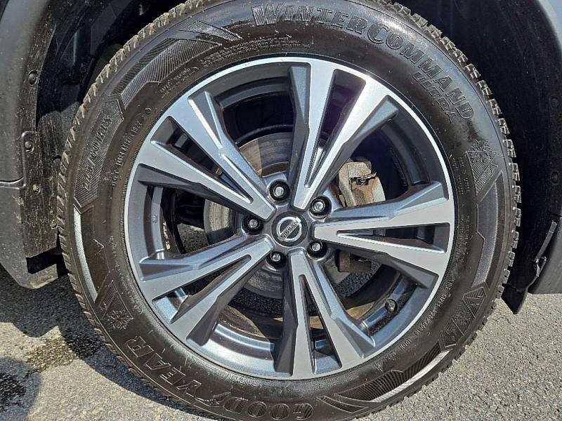 used 2020 Nissan Rogue car, priced at $16,000