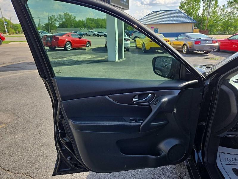 used 2020 Nissan Rogue car, priced at $16,000