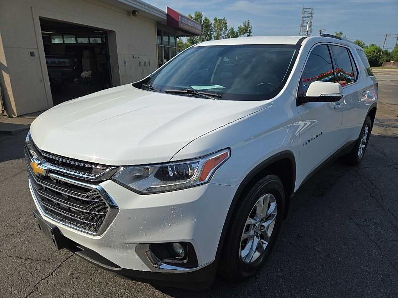 used 2018 Chevrolet Traverse car, priced at $16,995