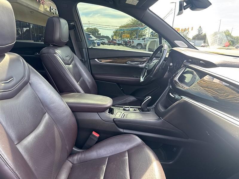 used 2020 Cadillac XT6 car, priced at $33,333