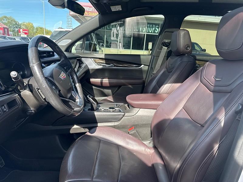 used 2020 Cadillac XT6 car, priced at $33,333