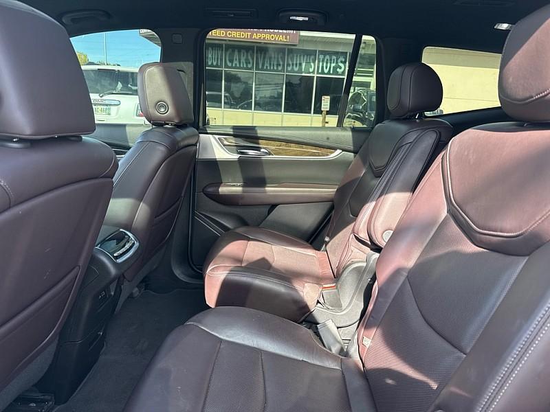 used 2020 Cadillac XT6 car, priced at $33,333