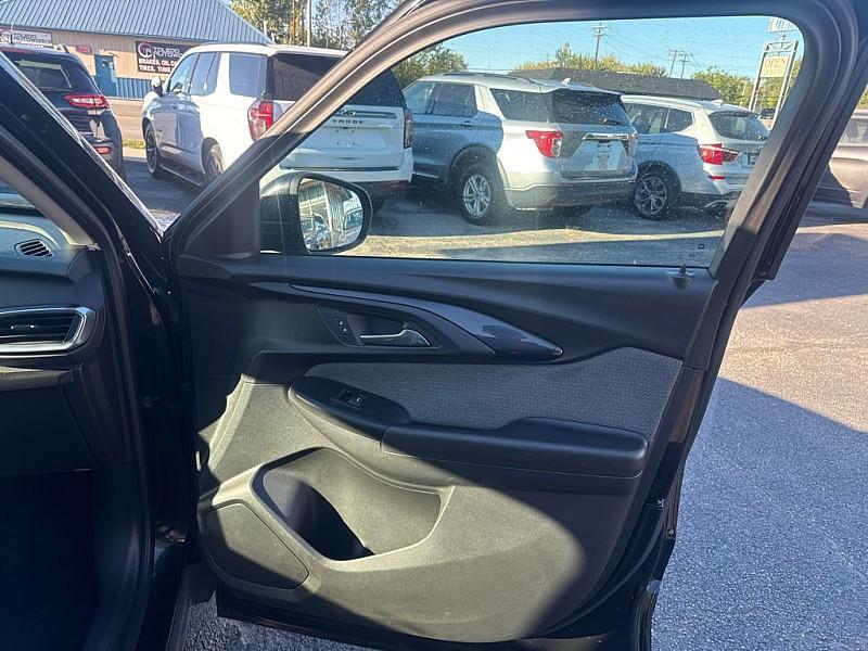 used 2021 Chevrolet TrailBlazer car, priced at $17,300