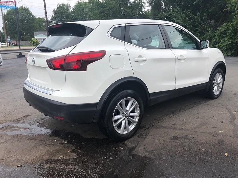 used 2019 Nissan Rogue Sport car, priced at $15,995