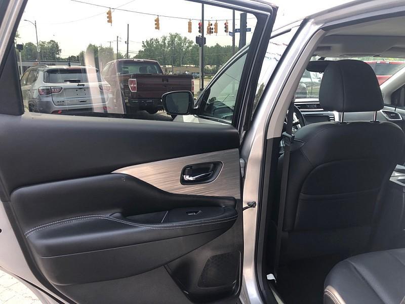 used 2017 Nissan Murano car, priced at $15,300
