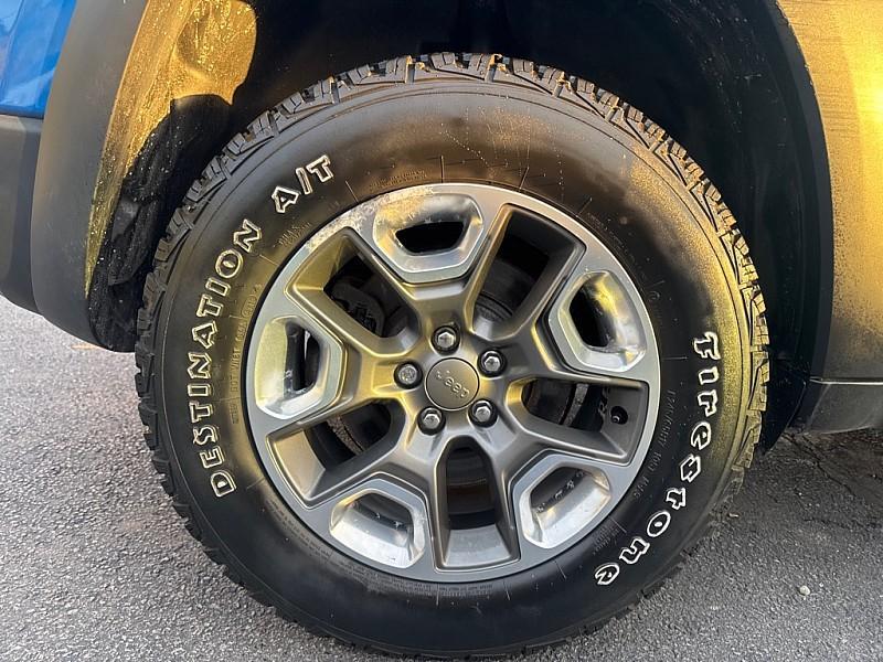 used 2020 Jeep Cherokee car, priced at $19,600