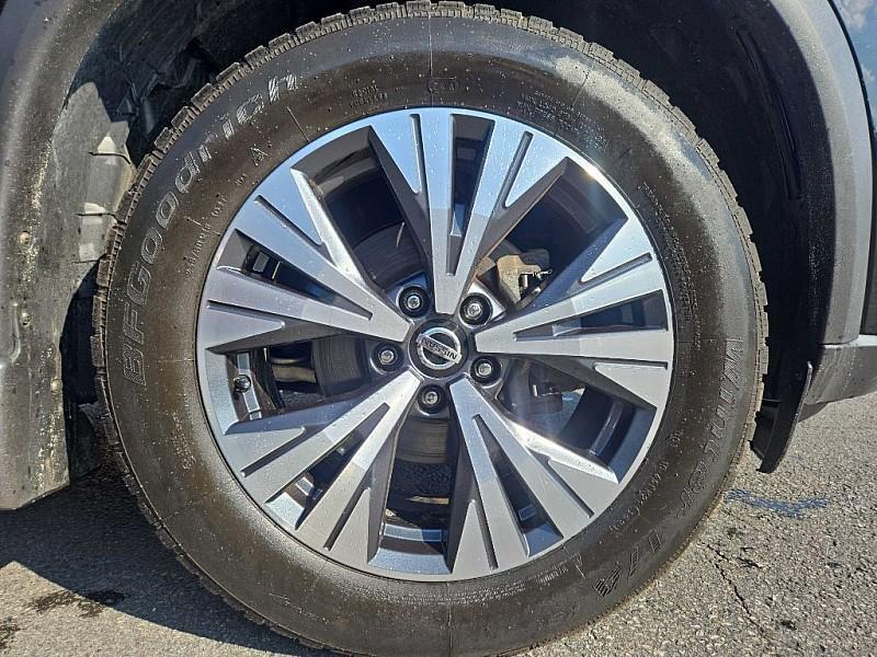 used 2021 Nissan Rogue car, priced at $16,000