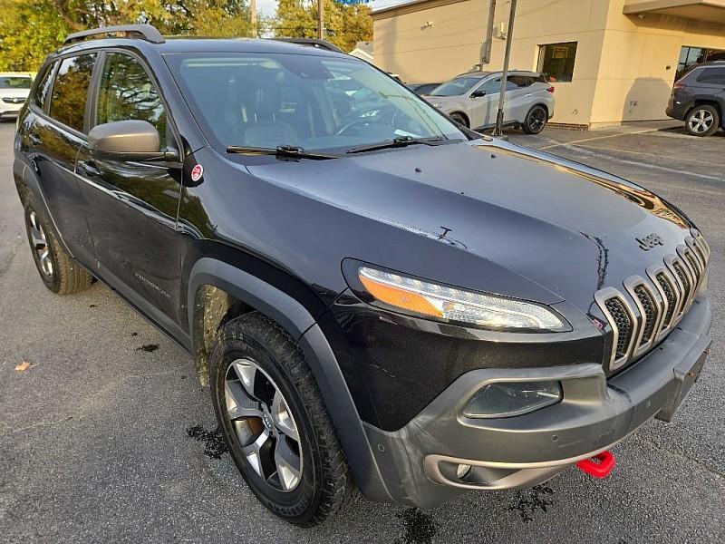 used 2015 Jeep Cherokee car, priced at $13,999