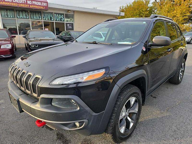 used 2015 Jeep Cherokee car, priced at $13,999