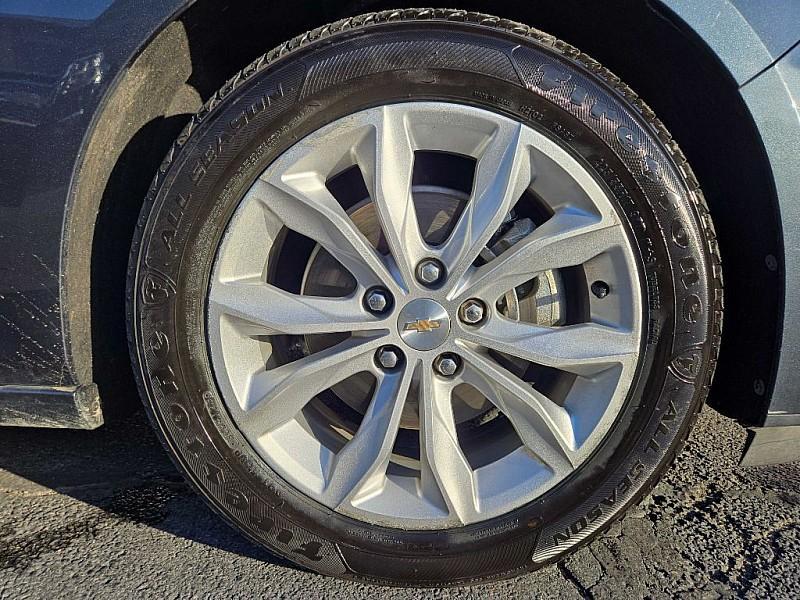 used 2021 Chevrolet Malibu car, priced at $17,200