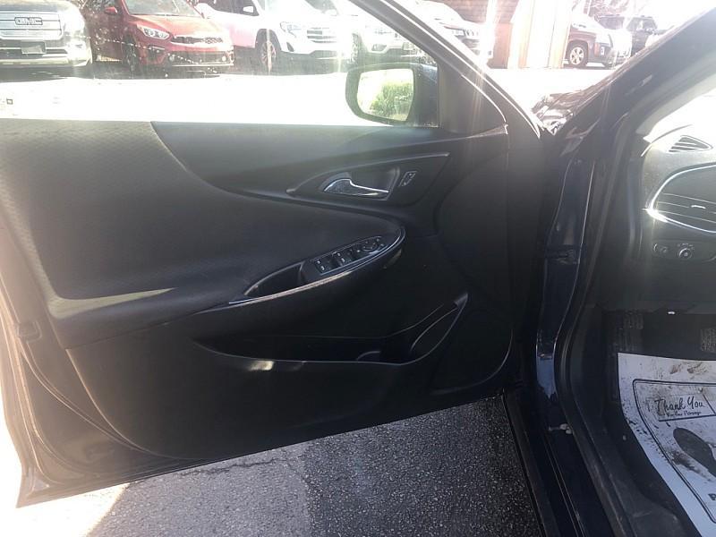 used 2018 Chevrolet Malibu car, priced at $14,999