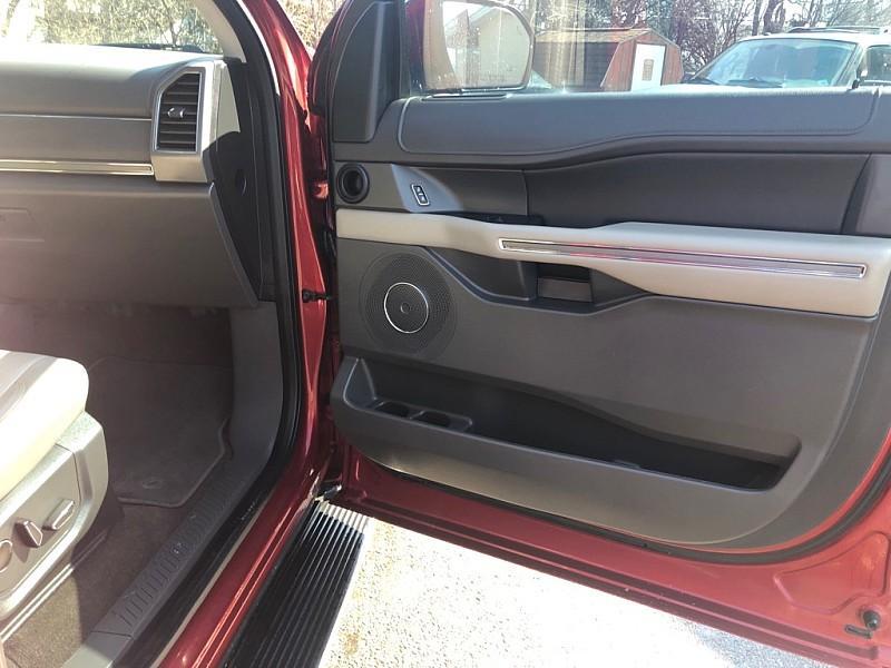 used 2019 Ford Expedition car, priced at $25,000