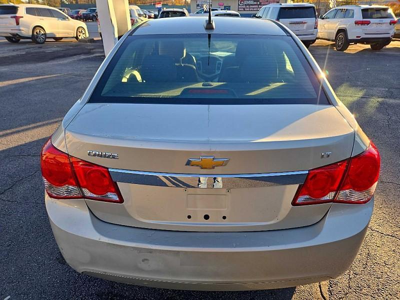 used 2015 Chevrolet Cruze car, priced at $7,777