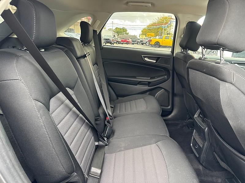 used 2022 Ford Edge car, priced at $15,400