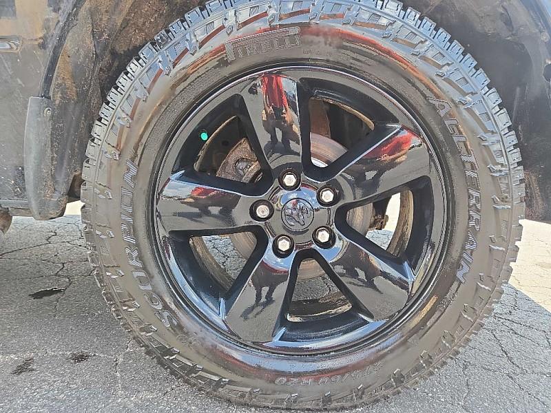 used 2019 Ram 1500 Classic car, priced at $19,500