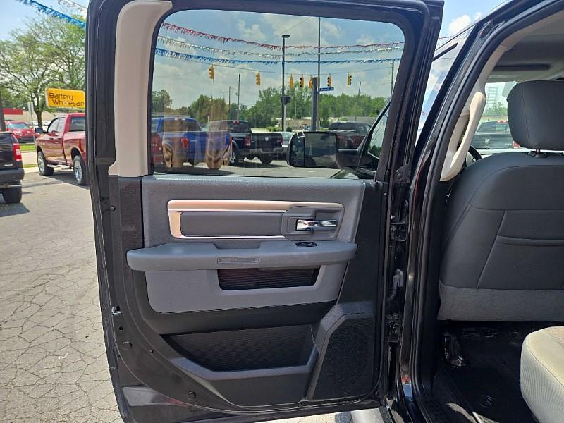 used 2019 Ram 1500 Classic car, priced at $19,500