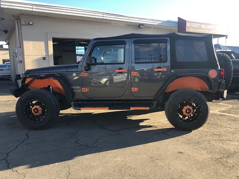 used 2014 Jeep Wrangler Unlimited car, priced at $21,999