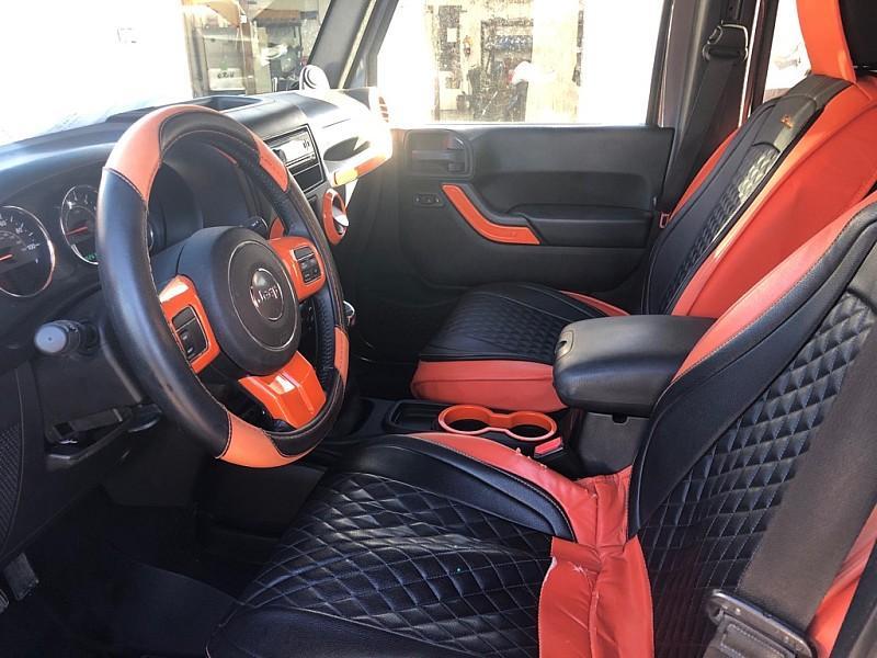 used 2014 Jeep Wrangler Unlimited car, priced at $21,999