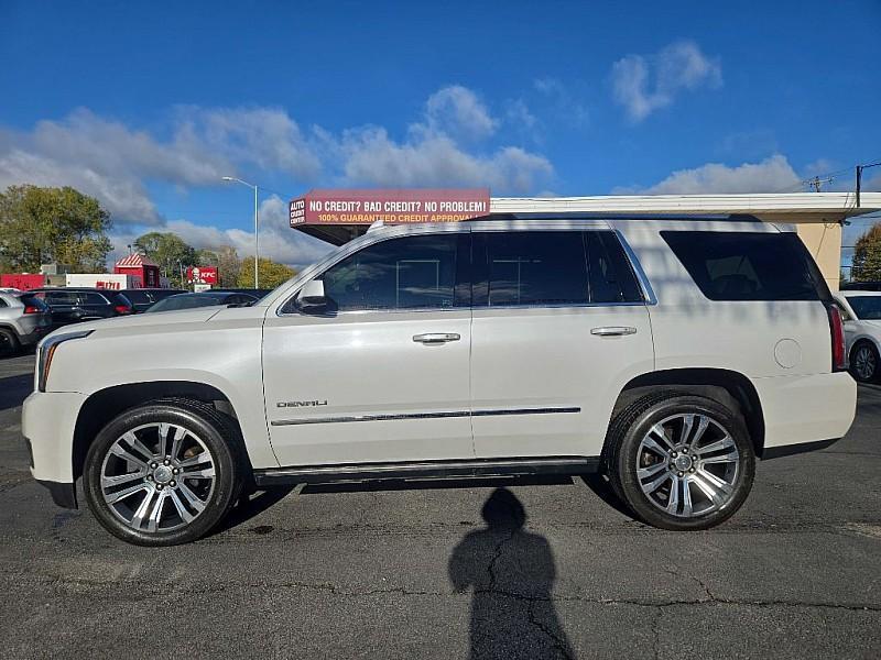 used 2018 GMC Yukon car, priced at $29,600