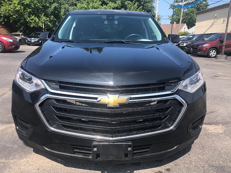 used 2021 Chevrolet Traverse car, priced at $19,888