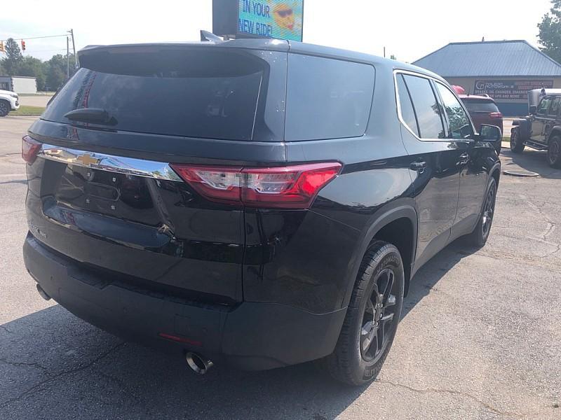 used 2021 Chevrolet Traverse car, priced at $19,888
