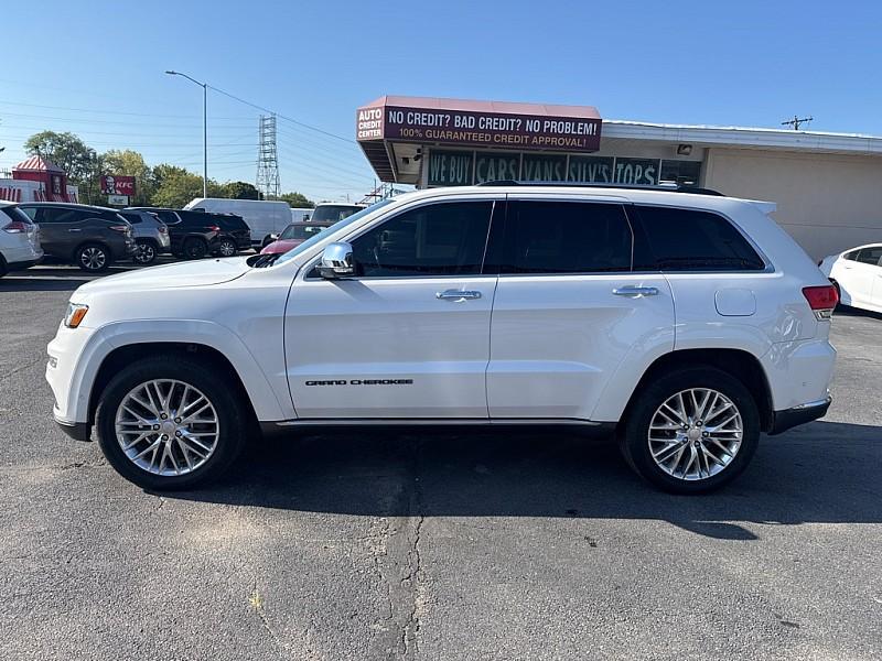 used 2017 Jeep Grand Cherokee car, priced at $17,600