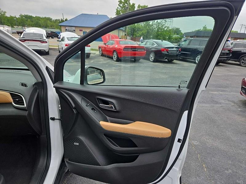 used 2020 Chevrolet Trax car, priced at $10,888